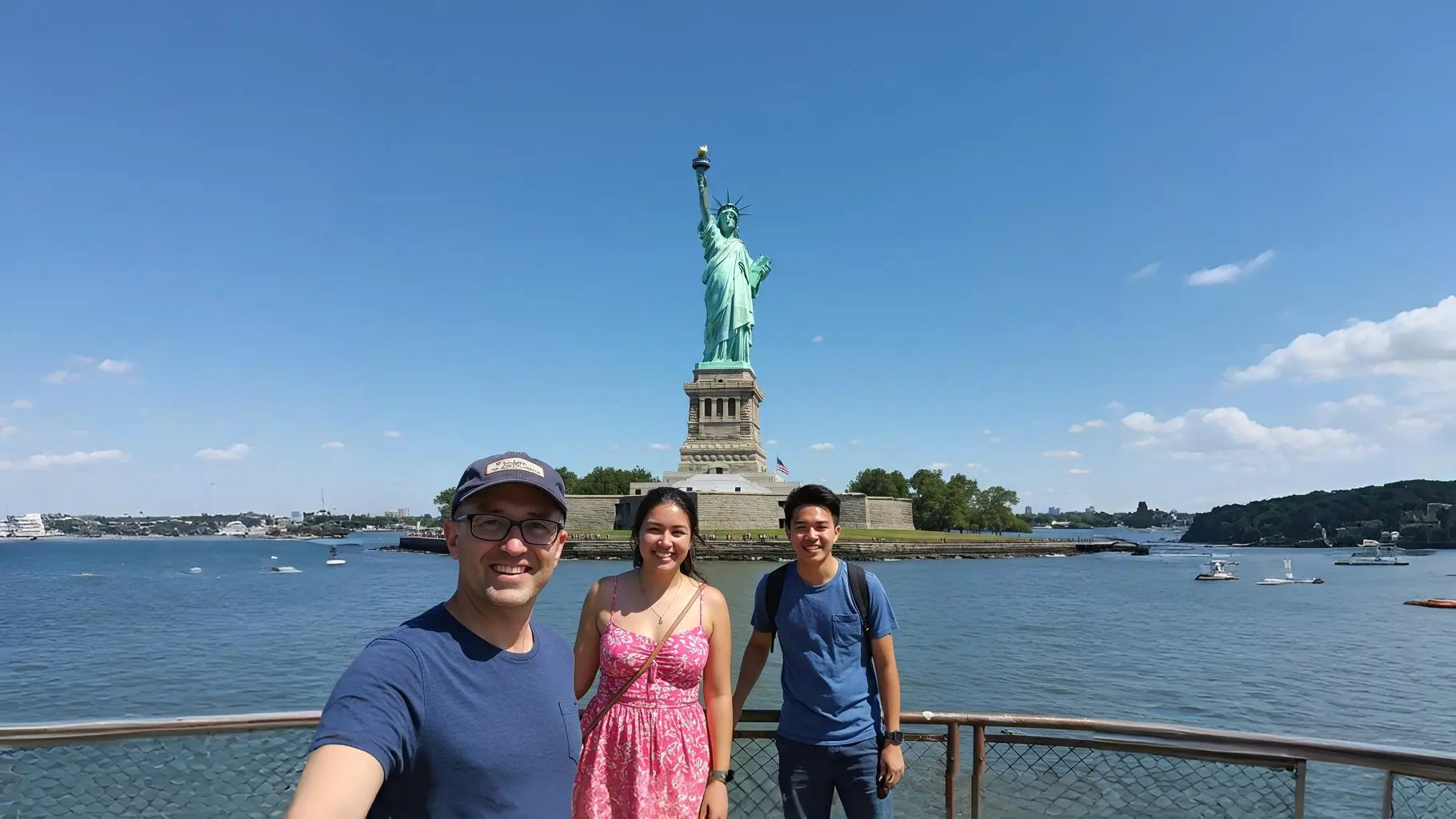 17 Insider Tips to Visit the Statue of Liberty Like a Pro in 2025 – Featured Image