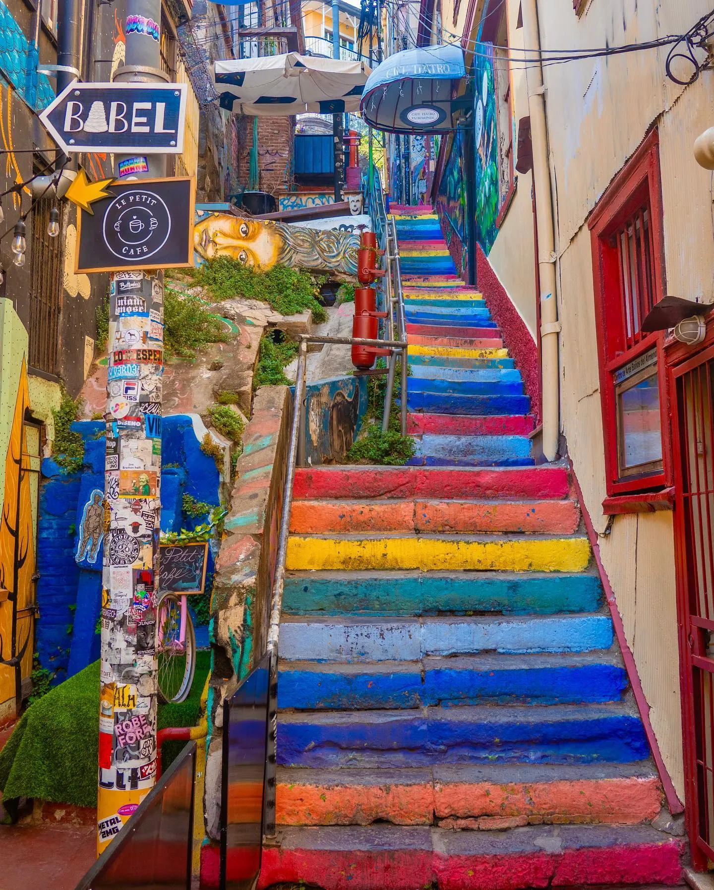 Narrow artistic alleyway Pasaje Beethoven leading to piano stairs