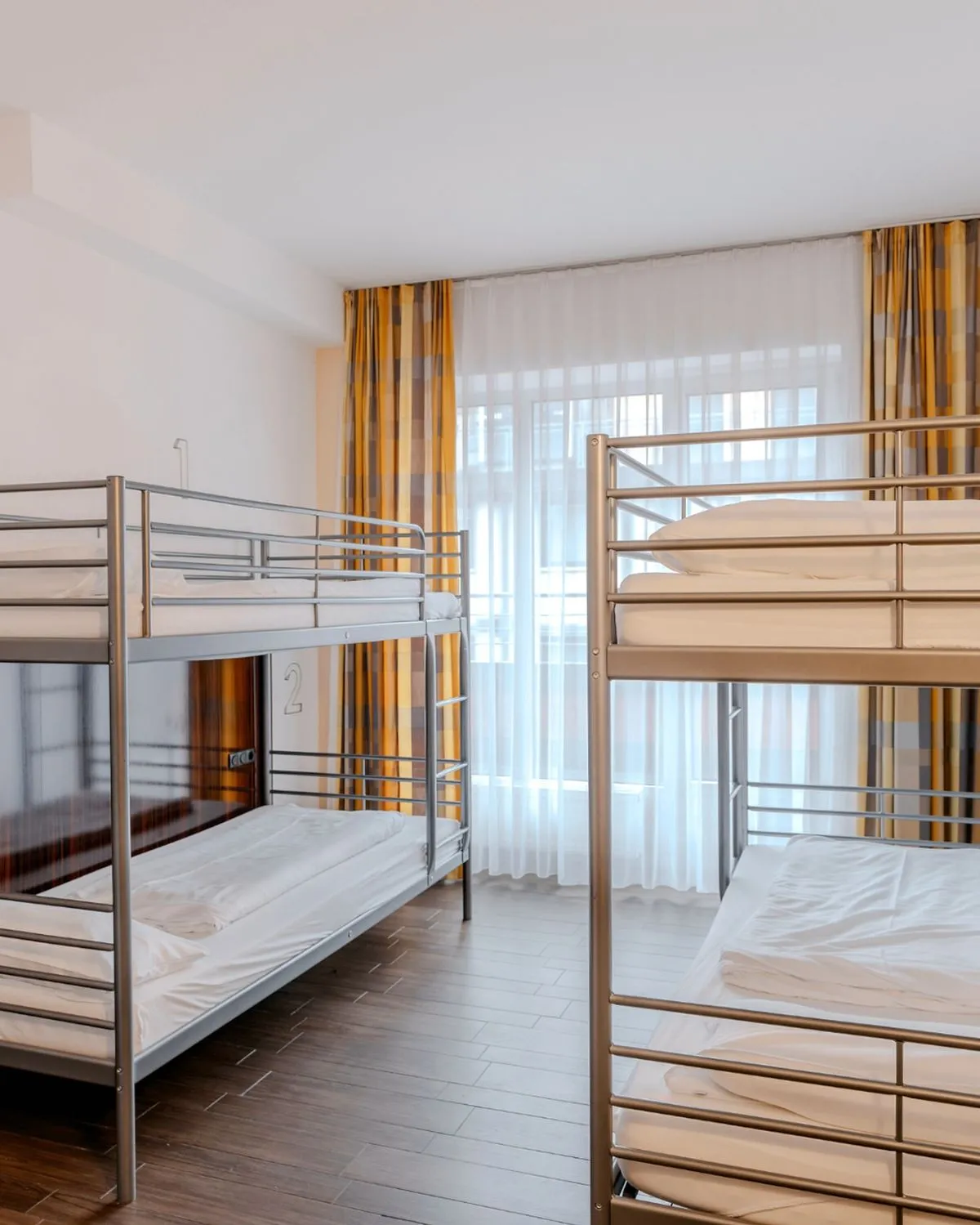 Cozy female-only hostel dorm room near Munich Central Station