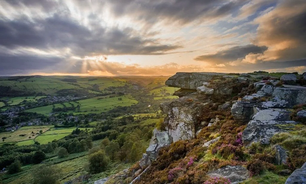 Scenic view of rolling hills and farmland from Cat Rocks summit on the Appalachian Trail