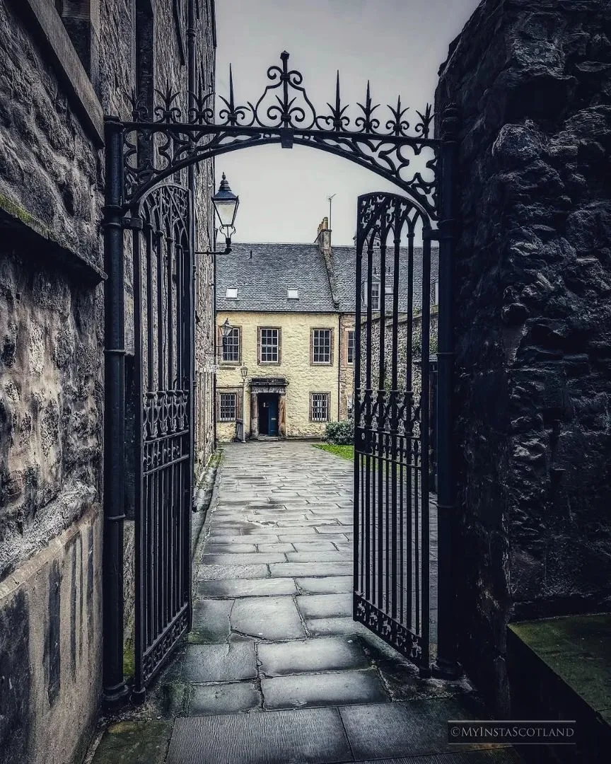 Quiet cobbled pathways of Tweeddale Court off the Royal Mile in Edinburgh